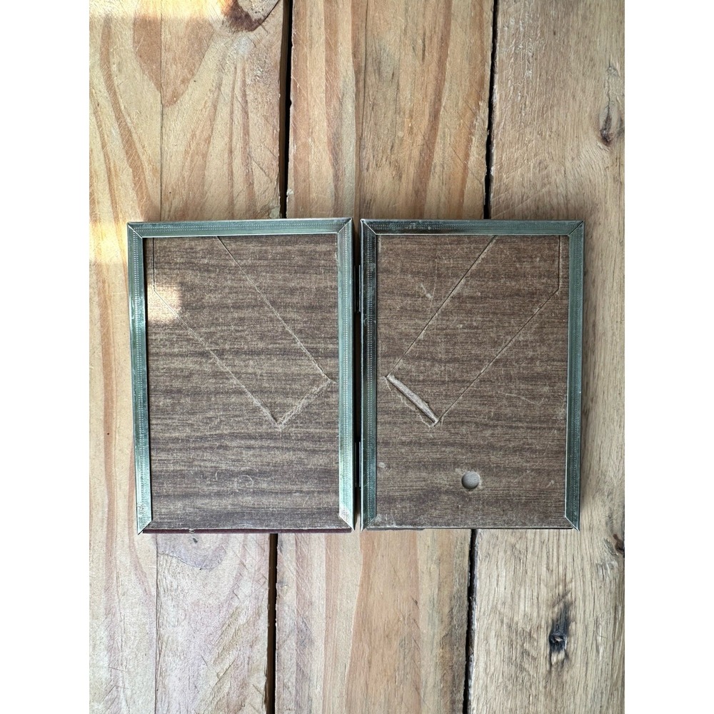 Vintage Bi Fold Double Metal Brass Tabletop/Wall Hanging Picture Frame 70s Photo - Picture 7 of 9